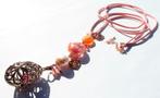 Zalmroze zwangerschapsketting met natuursteen en lampwork, Sieraden, Tassen en Uiterlijk, Kettingen, Nieuw, Ophalen of Verzenden