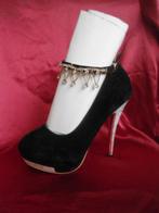 Velourse stiletto's met enkelbandje mt. 38, Kleding | Dames, Schoenen, Ophalen, Pumps, Zwart, Nieuw