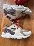 W Nike air Huarache sp 8.5 special edition, Overige kleuren, Nike, Ophalen of Verzenden, Sneakers of Gympen