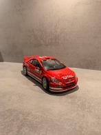 Mooie peugot 307 wrc, Hobby en Vrije tijd, Modelauto's | 1:24, Ophalen of Verzenden, Zo goed als nieuw, Auto