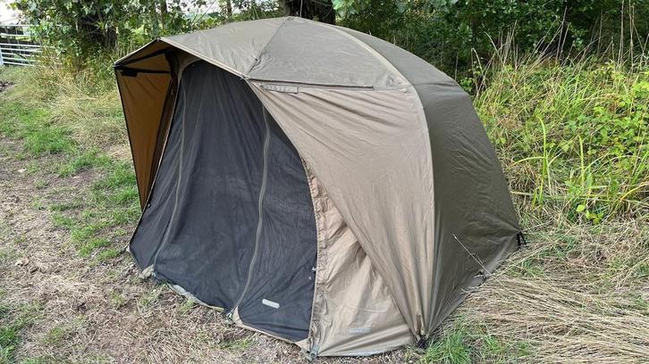 Trakker tempest 100T insect panel,grondzeil, full infill, Watersport en Boten, Hengelsport | Karpervissen, Zo goed als nieuw, Overige typen