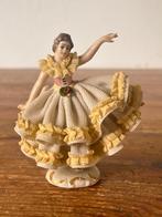 Sculptuur - Danseres - porselein - barok, Antiek en Kunst, Antiek | Porselein, Ophalen of Verzenden