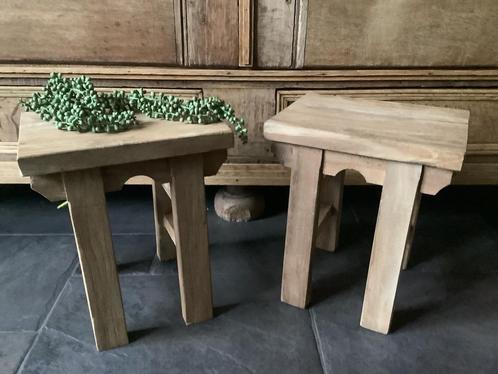 NIEUW leuke kleine houten bankjes krukjes tafelttjes, Huis en Inrichting, Krukjes, Nieuw, Ophalen of Verzenden