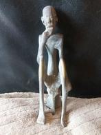 Antiek tribal art beeld brons Afrika  19,5 cm wijze man, Antiek en Kunst, Kunst | Niet-Westerse kunst, Ophalen of Verzenden