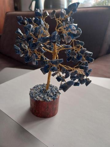 Edelsteenboompje Sodaliet - 18cm beschikbaar voor biedingen