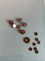 Metalen knopen, Hobby en Vrije tijd, Naaien en Fournituren, Ophalen of Verzenden, Zo goed als nieuw, Knoop of Knopen