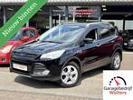 Ford Kuga 1.6 Titanium 1e eigenaar nieuwstaat carplay, Voorwielaandrijving, Gebruikt, 4 cilinders, Zwart
