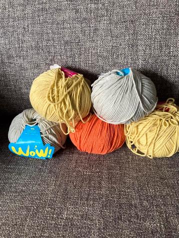 Pakket van 5 Bollen WOW Summervibes van Katia beschikbaar voor biedingen