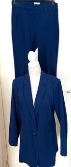Nicolette Kluijver jasje/pantalon/blouse maat 42/44[dmv]