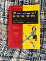 Wonen en werken in het buitenland - 2002, Ophalen of Verzenden, Gelezen