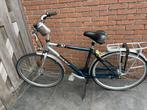 Giant metro cs 4 met 3 shimano versnelling, Fietsen en Brommers, Ophalen of Verzenden, Gebruikt, Giant