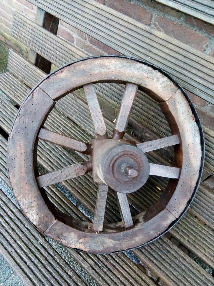 Oude Houten Wagenwiel Decoratie, Antiek en Kunst, Curiosa en Brocante, Ophalen