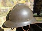 WO 2 Franse helm DP , nog in de originele kleur !, Ophalen of Verzenden, Landmacht, Overige gebieden, Helm of Baret