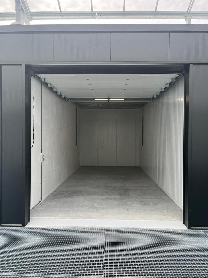 Opslag/garagebox te huur 28m2, Den Hoorn / Delft, Huizen en Kamers, Garages en Parkeerplaatsen, Zuid-Holland