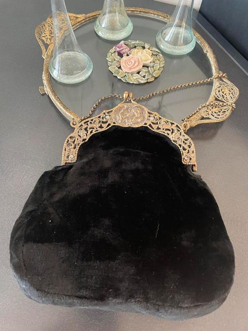 Prachtig brocant fluwelen tasje met koperen beugel, Antiek en Kunst, Curiosa en Brocante, Ophalen of Verzenden