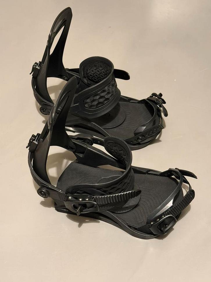 Union Flite Pro, maat L, 2023 model, Sport en Fitness, Snowboarden, Zo goed als nieuw, Bindingen, Ophalen of Verzenden