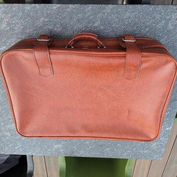 Koffer roestbruin 75x50x18 cm vintage oudje van vroeger beschikbaar voor biedingen