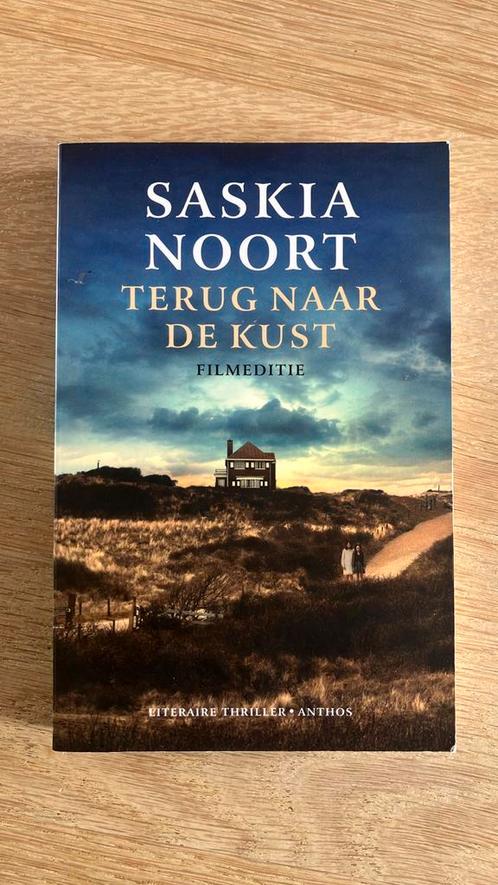 Saskia Noort - Terug naar de kust, Boeken, Thrillers, Zo goed als nieuw, Nederland, Ophalen of Verzenden