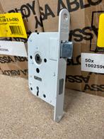 Grote partij Nemef/ Assa abloy sloten, Doe-het-zelf en Verbouw, Hang- en Sluitwerk, Ophalen, Nieuw, Slot