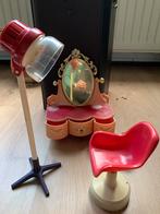 Barbie kapsalon en kaptafel vintage, Verzamelen, Ophalen of Verzenden, Gebruikt, Accessoires
