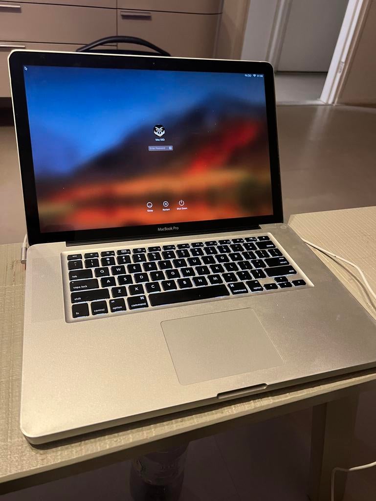 MacBook Pro 15" - 2.66GHz i7, 8GB RAM, 120GB SSD, Computers en Software, Apple Macbooks, Gebruikt, 2 tot 3 Ghz, 8 GB, 128 GB of minder