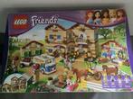 Lego friends paardenkamp nr 3185, Kinderen en Baby's, Speelgoed | Duplo en Lego, Ophalen of Verzenden, Zo goed als nieuw