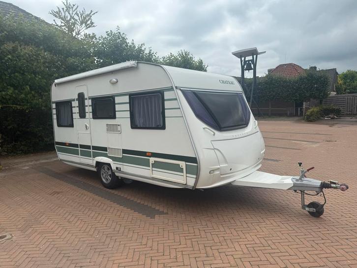 Te koop: Chateau Calista 430 mover en luifel in nette staat, Caravans en Kamperen, Caravans, Particulier, tot en met 4, 1000 - 1250 kg