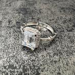 14 karaat witgoud ring prachtig model nieuw, 20 of groter, Heer, Ophalen of Verzenden, Zo goed als nieuw