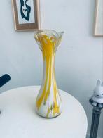 Gele Murano Sommerso glazen vaas tweede helft 20e eeuw 28 cm, Ophalen of Verzenden