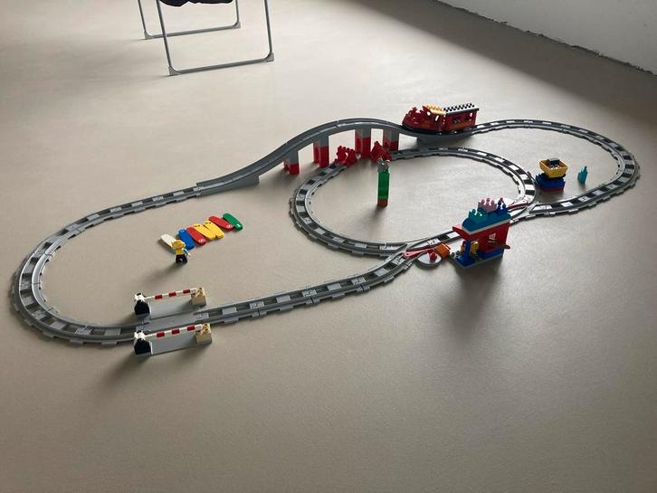 Duplo Trein Set - Compleet met uitbreiding, Kinderen en Baby's, Speelgoed | Duplo en Lego, Zo goed als nieuw, Duplo, Complete set