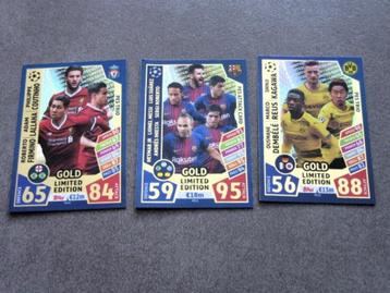 3 voetbal kaarten Topps Match Attax cards - Messi foorball beschikbaar voor biedingen