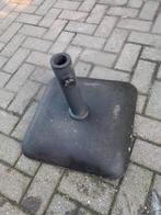 BETONNEN PARASOLVOET ( ■ 45 cm ) parasol voet, Ophalen, Zo goed als nieuw