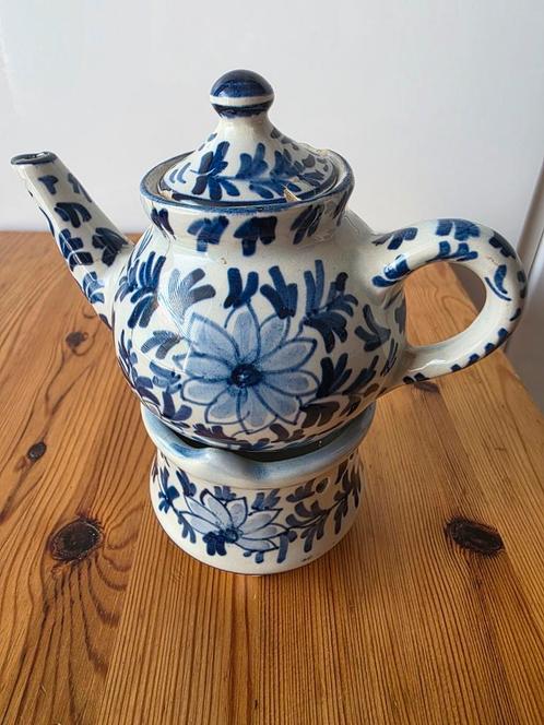 Mini theepotje op een stoofje, Workum, Antiek en Kunst, Antiek | Servies los, Ophalen