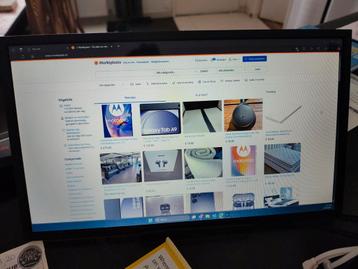 Portable 17" USB c monitor voor laptop of smartphone  beschikbaar voor biedingen