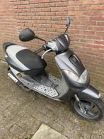 Peugeot vivacity, Fietsen en Brommers, Scooters | Aprilia, Ophalen, Zo goed als nieuw