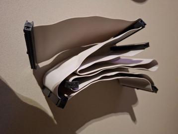 50 Pins flatcable beschikbaar voor biedingen