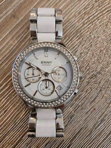 DKNY horloge beschikbaar voor biedingen