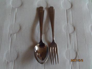 sola bestek: vork/lepel jamlepel 3 taartvorkjes 2 lepeltjes beschikbaar voor biedingen