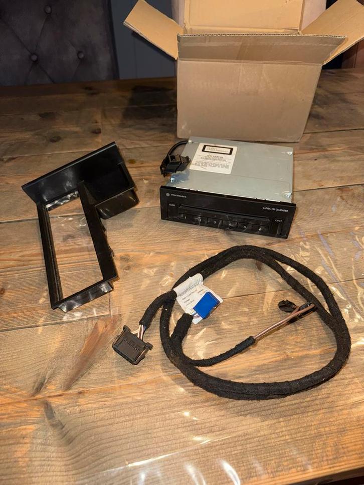 CD wisselaar volksagen, Auto diversen, Autoradio's, Gebruikt, Ophalen of Verzenden