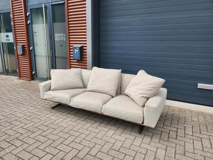 Flexform Softdream 3-zitsbank by Antonio Citterio Zgan, Huis en Inrichting, Banken | Voetenbanken en Poefen, Nieuw, 125 cm of meer
