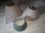 Taupe kleur en groen lampekappen, Huis en Inrichting, Lampen | Lampenkappen, Ophalen, Rond, Zo goed als nieuw, Minder dan 25 cm