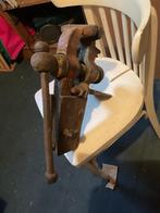Antieke. Zware Bankschroef, Antiek en Kunst, Antiek | Gereedschap en Instrumenten, Ophalen