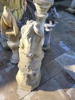 Betonnen tuinbeeld paard foto 1 t/m 3, Tuin en Terras, Ophalen, Belle Vieille Brocante, Zo goed als nieuw, Jolandamonsieurs@gmail.com