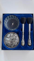 Rose make-upset nieuw in doos /Poederpot en borstelset, Ophalen of Verzenden, Nieuw