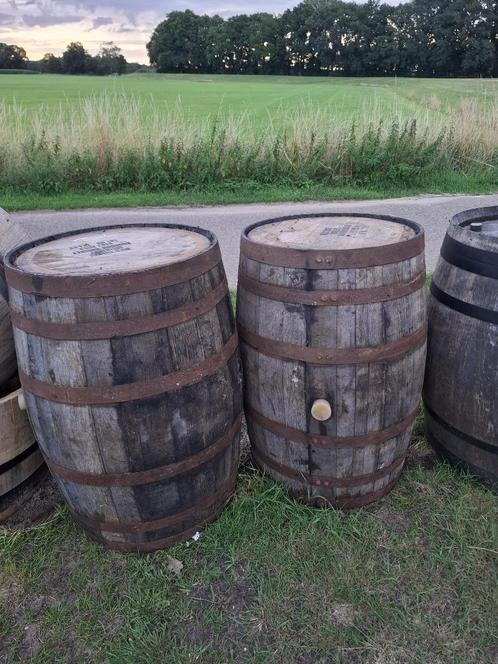 wiskeyvaten  120 euro plantenbak 60 euro, Tuin en Terras, Regentonnen, Zo goed als nieuw, Hout, 150 liter of meer, Ophalen