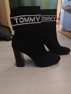 Tommy Hilfiger Zwarte Laarsjes Maat 38, Kleding | Dames, Ophalen, Zwart, Lage of Enkellaarzen, Zo goed als nieuw
