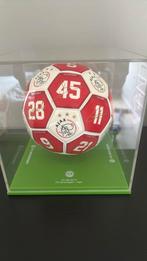 ajax bal ( FC-Groningen- Ajax), Seizoenskaart, Eén persoon, Augustus