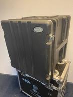 Skb kunststof flightcase, Muziek en Instrumenten, Behuizingen en Koffers, Flightcase, Gebruikt, Ophalen of Verzenden