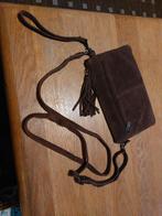 Mooie nieuwe bruin suede handtas, clutch, Ophalen of Verzenden, Nieuw, Bruin, Handtas