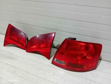 Achterlicht Audi A4 Avant beschikbaar voor biedingen